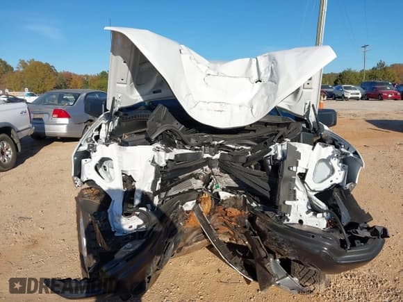 ✅ 2025 Chevrolet Silverado 1500 • VIN: 1GCUKAED7SZ276333 • Лот: 43591724. Опубликован ранее на IAAI с пробегом 8 475 миль. Бесплатный доступ к архиву аукционных продаж из США и подробный отчёт об истории автомобиля на DreamBid. Изображение 17.