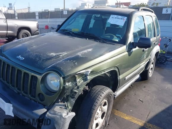 ✅ 2007 Jeep Liberty Sport • VIN: 1J4GK48KX7W524814 • Lot: 41490189. Wystawiony na IAAI z przebiegiem 156 444 mil. Bezpłatny archiwum sprzedaży aukcyjnych z USA i szczegółowy raport historii pojazdu na DreamBid. Zdjęcie 6.