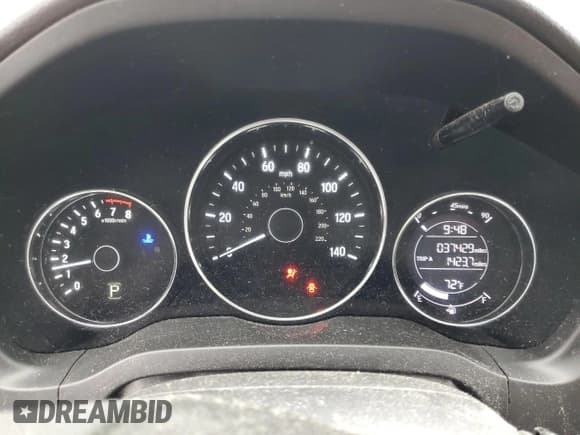 ✅ 2018 Honda HR-V LX • VIN: 3CZRU6H36JM717864 • Lot: 82085715. Wystawiony na Copart z przebiegiem 37 429 mil. Bezpłatny archiwum sprzedaży aukcyjnych z USA i szczegółowy raport historii pojazdu na DreamBid. Zdjęcie 9.