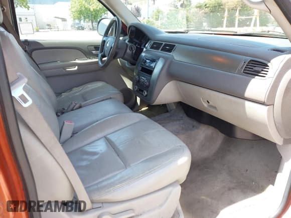 ✅ 2007 Chevrolet Avalanche LTZ • VIN: 3GNEC12J07G156688 • Lot: 42095186. Listed on IAAI with 224,714 mi. Free auction sales archive from the USA and detailed vehicle history report at DreamBid. Image 5.