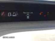 ✅ 2015 Toyota Prius One • VIN: JTDKDTB38F1112599 • Lot: 43323289. Wystawiony na IAAI z przebiegiem 128 826 mil. Bezpłatny archiwum sprzedaży aukcyjnych z USA i szczegółowy raport historii pojazdu na DreamBid. Zdjęcie 7.