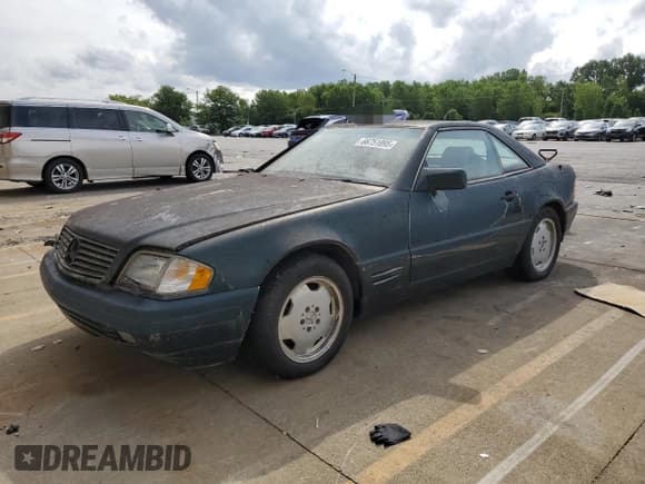 ✅ 1996 Mercedes-Benz SL 500 • VIN: WDBFA67F4TF136894 • Лот: 66751095. Опубликован ранее на Copart с пробегом Не указан. Бесплатный доступ к архиву аукционных продаж из США и подробный отчёт об истории автомобиля на DreamBid. Изображение 1.