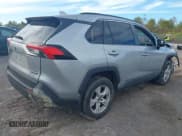✅ 2020 Toyota RAV4 Hybrid LE • VIN: 2T3LWRFV8LW060319 • Лот: 43329124. Опубликован ранее на IAAI с пробегом 77 870 миль. Бесплатный доступ к архиву аукционных продаж из США и подробный отчёт об истории автомобиля на DreamBid. Изображение 4.