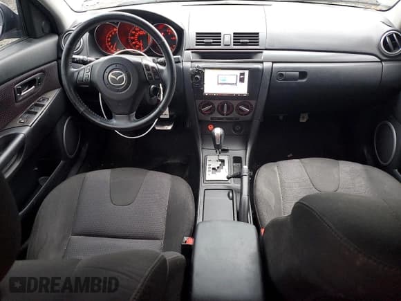 ✅ 2008 Mazda 3 S GT • VIN: JM1BK344681828674 • Lot: 90284215. Wystawiony na Copart z przebiegiem 187 707 mil. Bezpłatny archiwum sprzedaży aukcyjnych z USA i szczegółowy raport historii pojazdu na DreamBid. Zdjęcie 8.