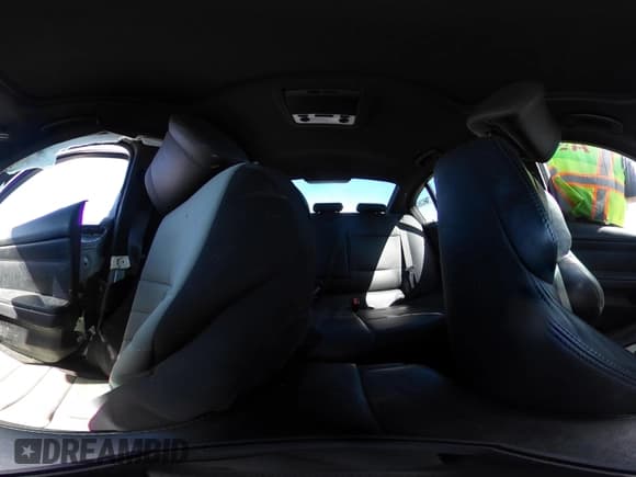 ✅ 2008 BMW 3 Series M3 • VIN: WBSVA93568E041738 • Lot: 41827058. Listed on IAAI with Not provided. Free auction sales archive from the USA and detailed vehicle history report at DreamBid. Image 18.