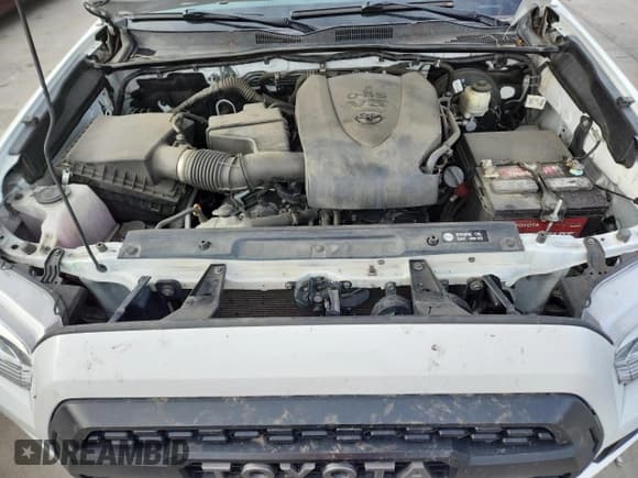 ✅ 2018 Toyota Tacoma TRD Off Road • VIN: 3TMDZ5BN2JM042195 • Lot: 81576125. Listed on Copart with 90,967 mi. Free auction sales archive from the USA and detailed vehicle history report at DreamBid. Image 11.