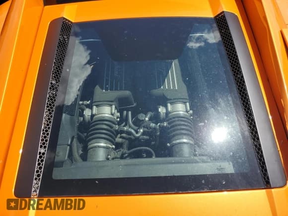 ✅ 2013 Lamborghini Gallardo • VIN: ZHWGU5AUXDLA13144 • Lot: 62292543. Listed on Copart with 15,171 mi. Free auction sales archive from the USA and detailed vehicle history report at DreamBid. Image 13.