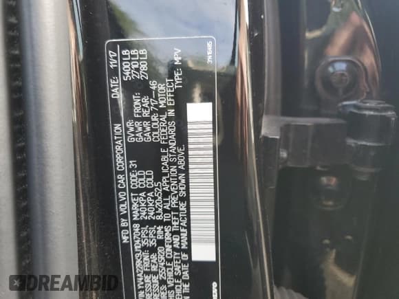 ✅ 2018 Volvo XC60 Momentum • VIN: YV4A22RK9J1047048 • Лот: 62816275. Опубликован ранее на Copart с пробегом 70 756 миль. Бесплатный доступ к архиву аукционных продаж из США и подробный отчёт об истории автомобиля на DreamBid. Изображение 13.