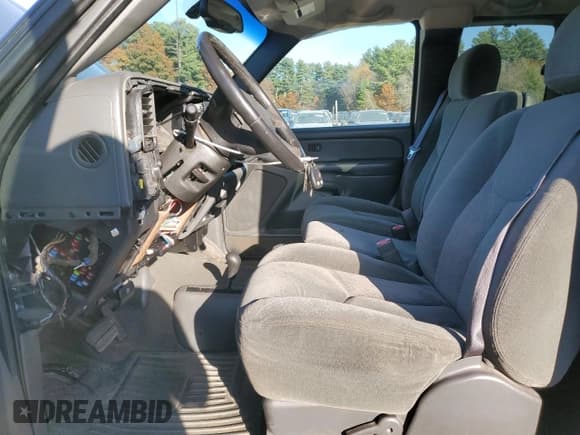 ✅ 2004 Chevrolet Silverado 1500 Z71 • VIN: 2GCEK19T241307893 • Лот: 76779924. Опубликован ранее на Copart с пробегом Не указан. Бесплатный доступ к архиву аукционных продаж из США и подробный отчёт об истории автомобиля на DreamBid. Изображение 7.