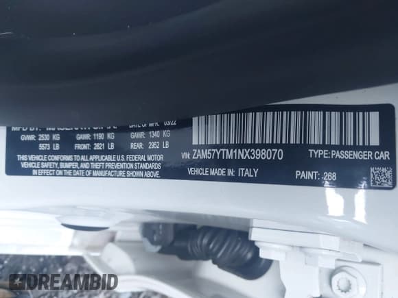 ✅ 2022 Maserati Ghibli Modena Q4 • VIN: ZAM57YTM1NX398070 • Lot: 43238841. Wystawiony na IAAI z przebiegiem 25 985 mil. Bezpłatny archiwum sprzedaży aukcyjnych z USA i szczegółowy raport historii pojazdu na DreamBid. Zdjęcie 9.