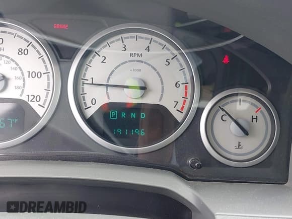 ✅ 2010 Chrysler Town & Country LX • VIN: 2A4RR2D18AR448743 • Lot: 42054602. Wystawiony na IAAI z przebiegiem 191 196 mil. Bezpłatny archiwum sprzedaży aukcyjnych z USA i szczegółowy raport historii pojazdu na DreamBid. Zdjęcie 7.