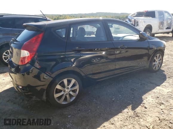 ✅ 2012 Hyundai Accent SE • VIN: KMHCU5AE0CU055405 • Лот: 75475524. Опубликован ранее на Copart с пробегом 116 570 миль. Бесплатный доступ к архиву аукционных продаж из США и подробный отчёт об истории автомобиля на DreamBid. Изображение 3.
