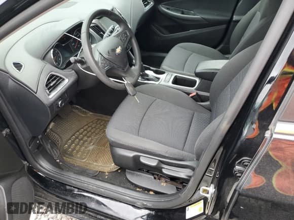 ✅ 2017 Chevrolet Cruze LT • VIN: 3G1BE6SM7HS558339 • Lot: 40263893. Listed on Copart with 61,973 mi. Free auction sales archive from the USA and detailed vehicle history report at DreamBid. Image 7.