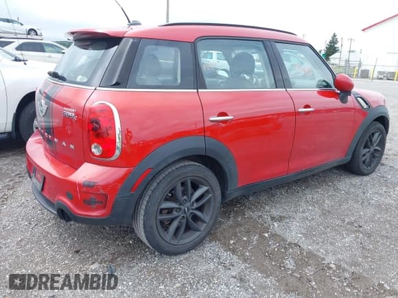 ✅ 2013 MINI Countryman S • VIN: WMWZC3C58DWP23408 • Lot: 43025385. Listed on IAAI with 145,979 mi. Free auction sales archive from the USA and detailed vehicle history report at DreamBid. Image 4.