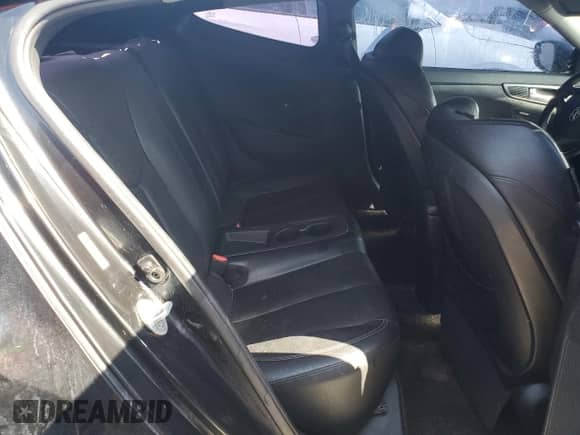 2015 Hyundai Veloster Turbo z VIN KMHTC6AE8FU241173, wystawiony jako Copart lot #40641794 z przebiegiem 96 293 mil mil oraz . Historia ofert i sprzedaży dostępna na DreamBid. Obrazek 10.