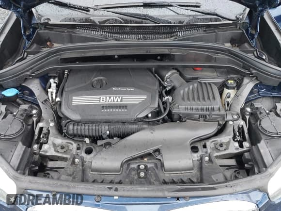 ✅ 2022 BMW X1 xDrive28i • VIN: WBXJG9C09N5V21019 • Lot: 41582490. Listed on IAAI with 21,514 mi. Free auction sales archive from the USA and detailed vehicle history report at DreamBid. Image 10.