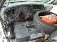 ✅ 2001 Chevrolet Silverado 1500 LS • VIN: 2GCEK19V811109705 • Лот: 81818065. Опубликован ранее на Copart с пробегом Не указан. Бесплатный доступ к архиву аукционных продаж из США и подробный отчёт об истории автомобиля на DreamBid. Изображение 8.