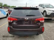 ✅ 2014 Kia Sorento EX • VIN: 5XYKU4A79EG528072 • Lot: 55526525. Wystawiony na Copart z przebiegiem Nie podano. Bezpłatny archiwum sprzedaży aukcyjnych z USA i szczegółowy raport historii pojazdu na DreamBid. Zdjęcie 6.