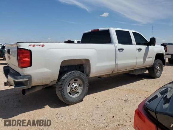 ✅ 2017 Chevrolet Silverado 2500HD Work Truck • VIN: 1GC1KUEY9HF237650 • Lot: 55750345. Wystawiony na Copart z przebiegiem 155 221 mil. Bezpłatny archiwum sprzedaży aukcyjnych z USA i szczegółowy raport historii pojazdu na DreamBid. Zdjęcie 3.