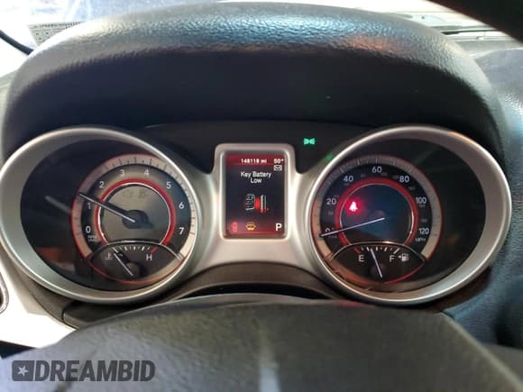 ✅ 2017 Dodge Journey SXT • VIN: 3C4PDDBG1HT574366 • Лот: 90578005. Опубликован ранее на Copart с пробегом 148 118 миль. Бесплатный доступ к архиву аукционных продаж из США и подробный отчёт об истории автомобиля на DreamBid. Изображение 9.