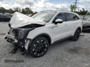 ✅ 2025 Kia Sorento SX • VIN: 5XYRK4JF7SG377871 • Лот: 62937565. Опубликован ранее на Copart с пробегом 1 536 миль. Бесплатный доступ к архиву аукционных продаж из США и подробный отчёт об истории автомобиля на DreamBid. Изображение 1.