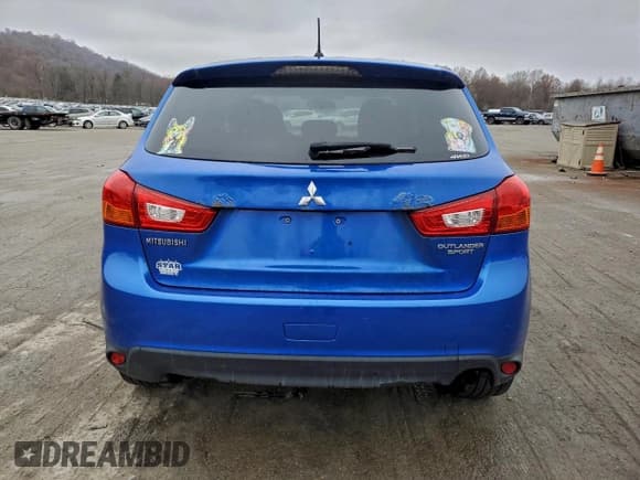 ✅ 2015 Mitsubishi Outlander ES • VIN: 4A4AR3AU0FE023506 • Лот: 93947725. Опубликован ранее на Copart с пробегом 118 900 миль. Бесплатный доступ к архиву аукционных продаж из США и подробный отчёт об истории автомобиля на DreamBid. Изображение 6.