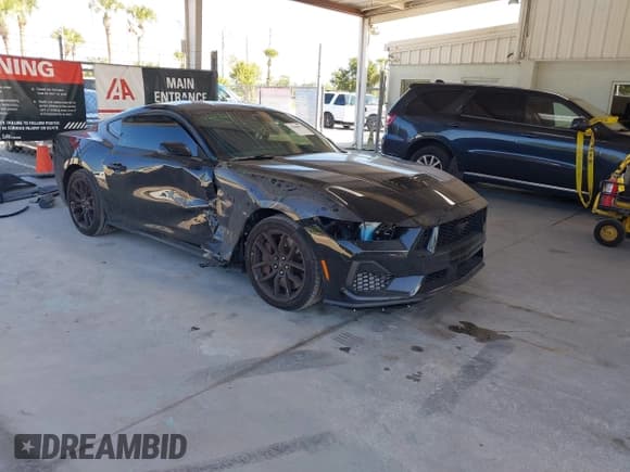 ✅ 2024 Ford Mustang GT • VIN: 1FA6P8CF2R5436066 • Lot: 43508673. Listed on IAAI with 8,280 mi. Free auction sales archive from the USA and detailed vehicle history report at DreamBid. Image 1.