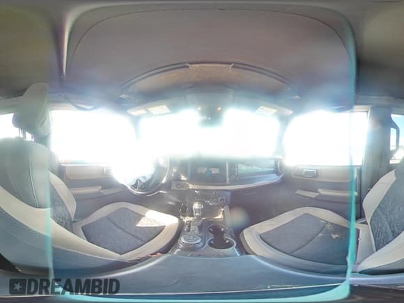 ✅ 2022 Ford Bronco Wildtrak • VIN: 1FMEE5DPXNLA92585 • Лот: 85522435. Опубликован ранее на Copart с пробегом 58 040 миль. Бесплатный доступ к архиву аукционных продаж из США и подробный отчёт об истории автомобиля на DreamBid. Изображение 16.