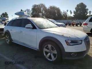 ✅ 2015 Audi allroad A4 Premium Plus • VIN: WA1UFAFL9FA009056 • Lot: 91893805. Wystawiony na Copart z przebiegiem 76 380 mil. Bezpłatny archiwum sprzedaży aukcyjnych z USA i szczegółowy raport historii pojazdu na DreamBid. Zdjęcie 4.