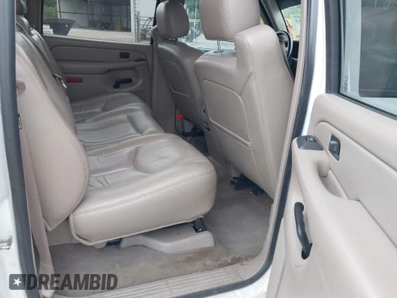 ✅ 2006 Chevrolet Silverado 1500 LT1 • VIN: 2GCEK13Z261254273 • Лот: 42424993. Опубликован ранее на IAAI с пробегом 150 651 миль. Бесплатный доступ к архиву аукционных продаж из США и подробный отчёт об истории автомобиля на DreamBid. Изображение 8.