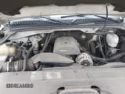 ✅ 2006 Chevrolet Silverado 2500HD LS • VIN: 1GCHC24U46E199794 • Lot: 42328674. Wystawiony na IAAI z przebiegiem 175 693 mil. Bezpłatny archiwum sprzedaży aukcyjnych z USA i szczegółowy raport historii pojazdu na DreamBid. Zdjęcie 10.