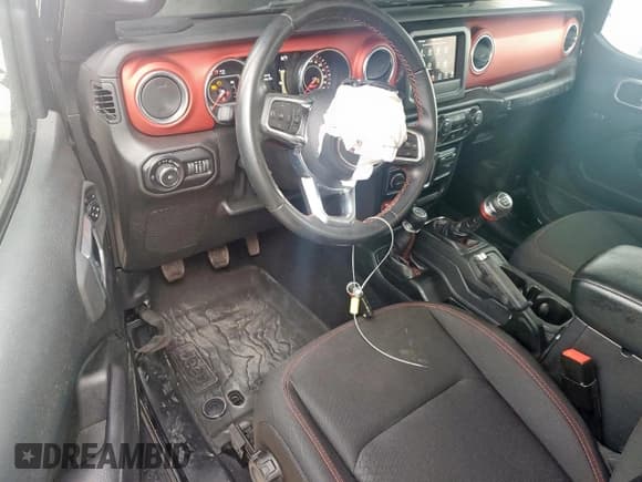 ✅ 2020 Jeep Wrangler Rubicon • VIN: 1C4HJXCG3LW212460 • Лот: 57546715. Опубликован ранее на Copart с пробегом 33 085 миль. Бесплатный доступ к архиву аукционных продаж из США и подробный отчёт об истории автомобиля на DreamBid. Изображение 8.