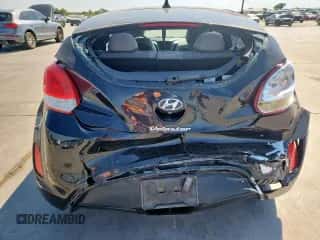 2014 Hyundai Veloster with VIN KMHTC6AD0EU186286, listed as a Copart auction lot 82402835 with 88,126 mi miles and Salvage title. Bid and sale history available at DreamBid. Image 6.