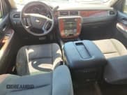 ✅ 2009 Chevrolet Suburban 2LT • VIN: 1GNFC26049R228636 • Lot: 84730885. Listed on Copart with 215,802 mi. Free auction sales archive from the USA and detailed vehicle history report at DreamBid. Image 8.