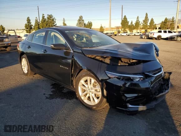 2017 Chevrolet Malibu LT with VIN 1G1ZE5ST9HF262775, listed as a Copart auction lot 90346645 with 71,679 mi miles and Salvage title. Bid and sale history available at DreamBid. Image 4.