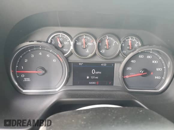 ✅ 2021 Chevrolet Suburban RST • VIN: 1GNSCEKD4MR402125 • Lot: 64978234. Wystawiony na Copart z przebiegiem 44 080 mil. Bezpłatny archiwum sprzedaży aukcyjnych z USA i szczegółowy raport historii pojazdu na DreamBid. Zdjęcie 9.