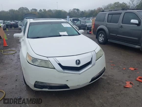✅ 2011 Acura TL Technology • VIN: 19UUA8F51BA004749 • Lot: 43611948. Wystawiony na IAAI z przebiegiem 201 193 mil. Bezpłatny archiwum sprzedaży aukcyjnych z USA i szczegółowy raport historii pojazdu na DreamBid. Zdjęcie 12.