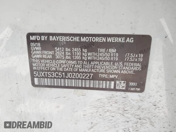 ✅ 2018 BMW X3 M40i • VIN: 5UXTS3C51J0Z00227 • Lot: 41795078. Wystawiony na IAAI z przebiegiem 97 003 mil. Bezpłatny archiwum sprzedaży aukcyjnych z USA i szczegółowy raport historii pojazdu na DreamBid. Zdjęcie 9.