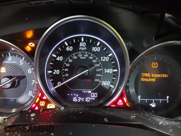 ✅ 2015 Mazda 6 i Grand Touring • VIN: JM1GJ1W61F1171551 • Lot: 42508295. Wystawiony na IAAI z przebiegiem 163 410 mil. Bezpłatny archiwum sprzedaży aukcyjnych z USA i szczegółowy raport historii pojazdu na DreamBid. Zdjęcie 15.