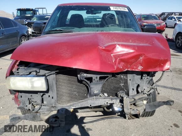 ✅ 2001 Chevrolet S-10 LS • VIN: 1GCCS19W718123902 • Лот: 74076194. Опубликован ранее на Copart с пробегом 103 827 миль. Бесплатный доступ к архиву аукционных продаж из США и подробный отчёт об истории автомобиля на DreamBid. Изображение 5.