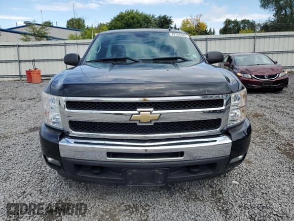 ✅ 2009 Chevrolet Silverado 1500 • VIN: 1GCEK240X9Z213021 • Лот: 70754345. Опубликован ранее на Copart с пробегом 46 609 миль. Бесплатный доступ к архиву аукционных продаж из США и подробный отчёт об истории автомобиля на DreamBid. Изображение 5.