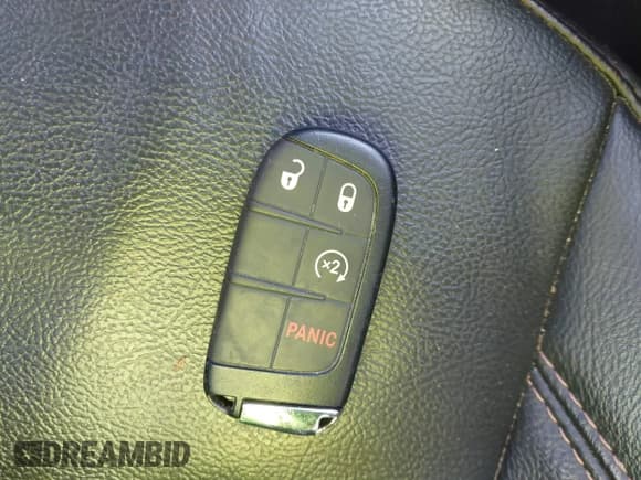 ✅ 2022 Jeep Compass Latitude Lux • VIN: 3C4NJDFB6NT130538 • Lot: 40986974. Listed on IAAI with 36,237 mi. Free auction sales archive from the USA and detailed vehicle history report at DreamBid. Image 11.