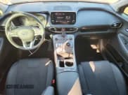 ✅ 2021 Hyundai Santa Fe SE • VIN: 5NMS14AJ2MH359425 • Lot: 82585575. Wystawiony na Copart z przebiegiem 76 534 mil. Bezpłatny archiwum sprzedaży aukcyjnych z USA i szczegółowy raport historii pojazdu na DreamBid. Zdjęcie 8.