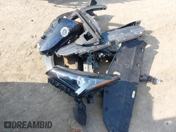 ✅ 2020 Lexus NX 300 • VIN: JTJDARDZ8L2225221 • Lot: 42446066. Wystawiony na IAAI z przebiegiem 44 293 mil. Bezpłatny archiwum sprzedaży aukcyjnych z USA i szczegółowy raport historii pojazdu na DreamBid. Zdjęcie 12.