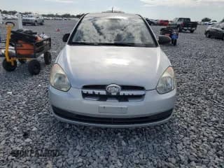✅ 2009 Hyundai Accent GS • VIN: KMHCM36C69U121900 • Лот: 61919255. Опубликован ранее на Copart с пробегом 100 702 миль. Бесплатный доступ к архиву аукционных продаж из США и подробный отчёт об истории автомобиля на DreamBid. Изображение 5.