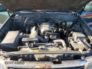 ✅ 2000 Toyota Land Cruiser • VIN: JT3HT05J7Y0118395 • Lot: 89437145. Wystawiony na Copart z przebiegiem 469 873 mil. Bezpłatny archiwum sprzedaży aukcyjnych z USA i szczegółowy raport historii pojazdu na DreamBid. Zdjęcie 12.