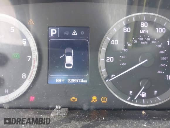 2016 Hyundai Sonata 2.4L z VIN 5NPE24AF1GH409129, wystawiony jako IAAI lot #42497240 z przebiegiem 228 574 mil mil oraz . Historia ofert i sprzedaży dostępna na DreamBid. Obrazek 7.