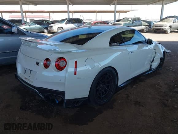 ✅ 2019 Nissan GT-R Premium • VIN: JN1AR5EF5KM750058 • Lot: 41736451. Listed on IAAI with 36,626 mi. Free auction sales archive from the USA and detailed vehicle history report at DreamBid. Image 4.