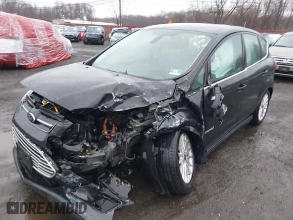 ✅ 2014 Ford C-Max SEL • VIN: 1FADP5BU7EL504518 • Lot: 41715611. Wystawiony na IAAI z przebiegiem 132 277 mil. Bezpłatny archiwum sprzedaży aukcyjnych z USA i szczegółowy raport historii pojazdu na DreamBid. Zdjęcie 6.