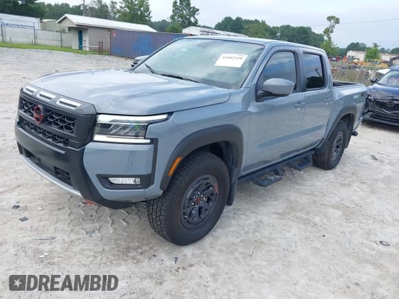 ✅ 2025 Nissan Frontier SV • VIN: 1N6ED1EKXSN600263 • Lot: 42882428. Listed on IAAI with 9,463 mi. Free auction sales archive from the USA and detailed vehicle history report at DreamBid. Image 18.